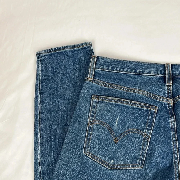 Levi’s Women’s 28 Wedgie Distressed Button Fly Jean - Picture 11 of 16